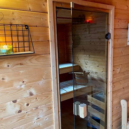 Modernes Holzhaus Im Skandinavischen Stil Mit Sauna, Garten Und 2 Katzen Norderstedt Dış mekan fotoğraf