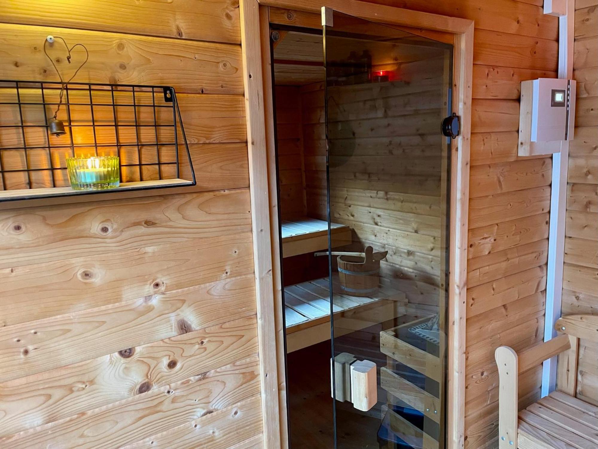 Modernes Holzhaus Im Skandinavischen Stil Mit Sauna, Garten Und 2 Katzen Norderstedt Dış mekan fotoğraf